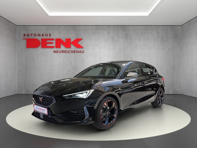 Leon 1.5 eTSI DSG*ACC*DCC*KAMERA*BEATS*