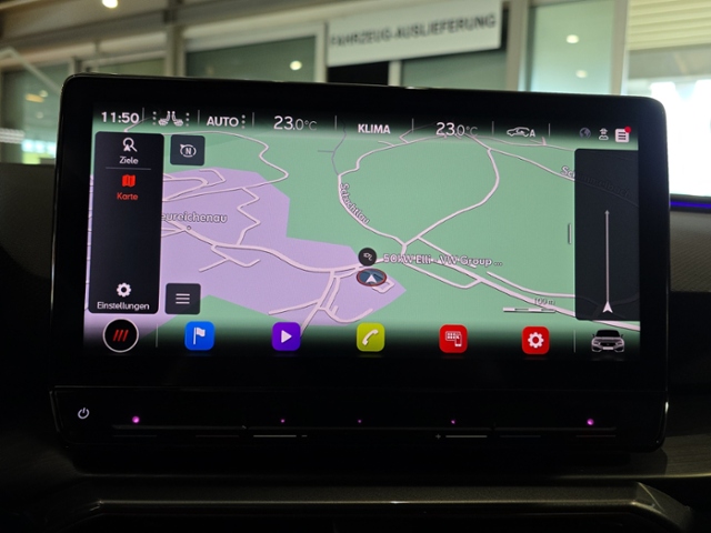 Leon 1.5 eTSI DSG*ACC*DCC*KAMERA*BEATS*