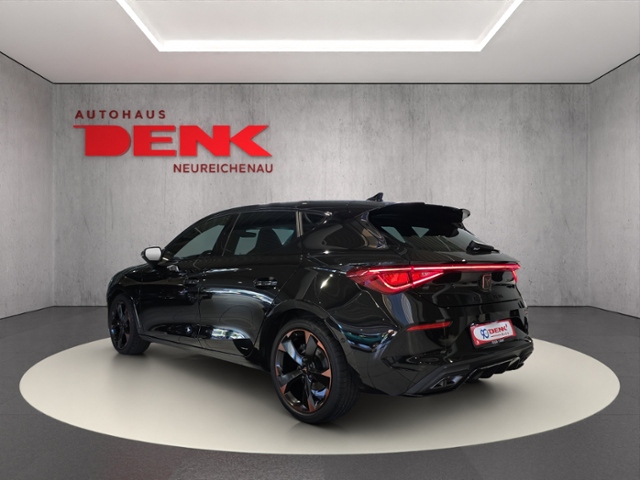 Leon 1.5 eTSI DSG*ACC*DCC*KAMERA*BEATS*