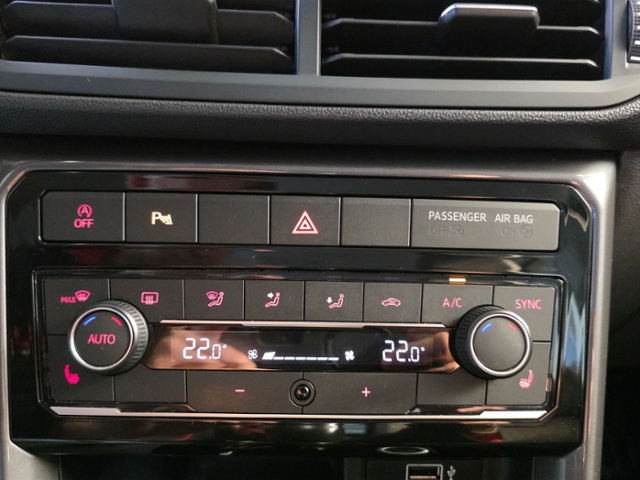 T-Cross 1.0 TSI Style*LED*AHK*Blind-Spot*