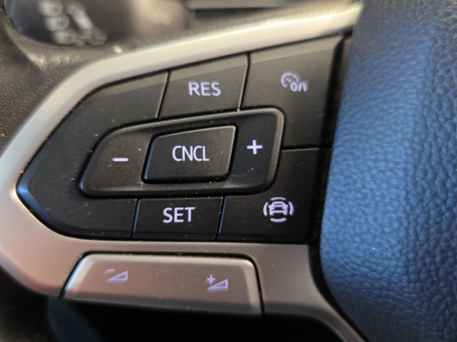 T-Cross 1.0 TSI Style*LED*AHK*Blind-Spot*