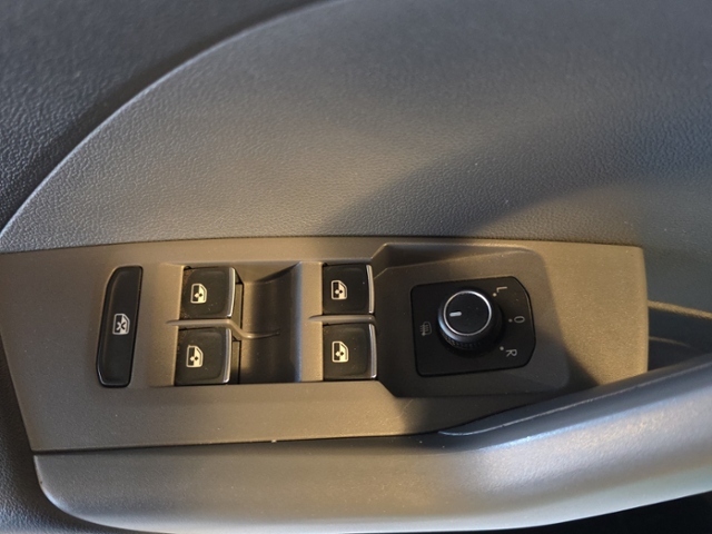 T-Cross 1.0 TSI Style*LED*AHK*Blind-Spot*