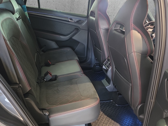 Kodiaq RS 2.0 TSI 4x4 DSG*AHK*PANO*7-SITZ*